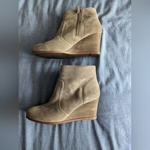 BP leather booties. Sz8.5. Gently worn.
